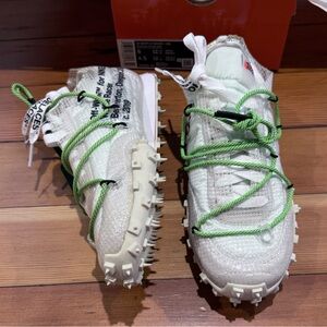 Nike off white waffle racer nwt